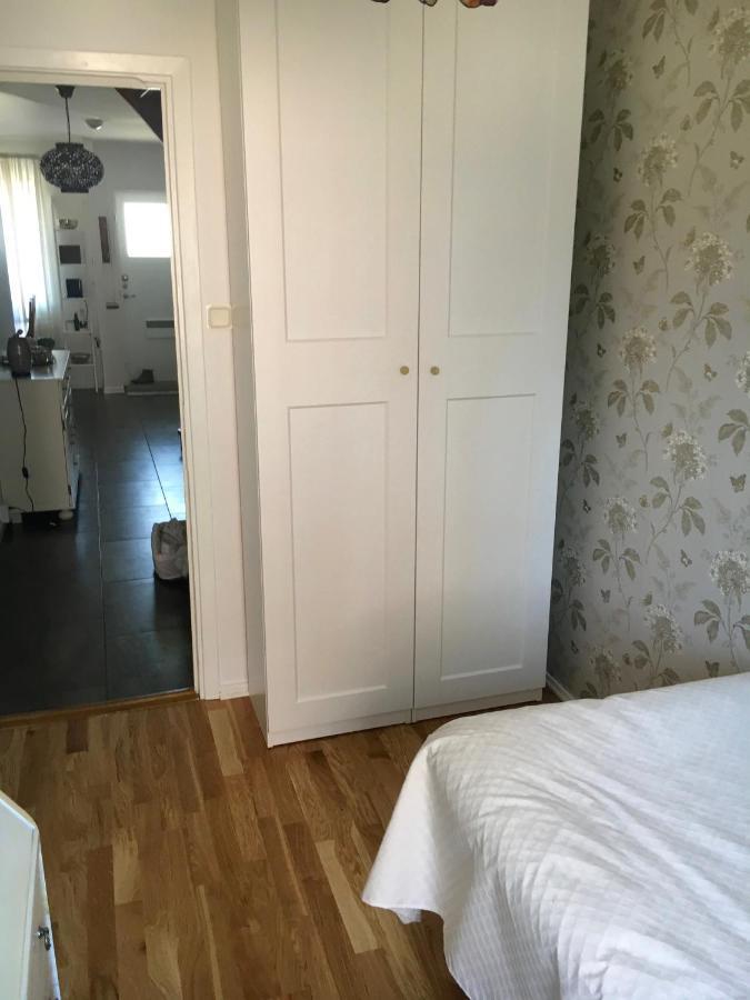 Farsta Bed And Breakfast Stockholm Eksteriør bilde